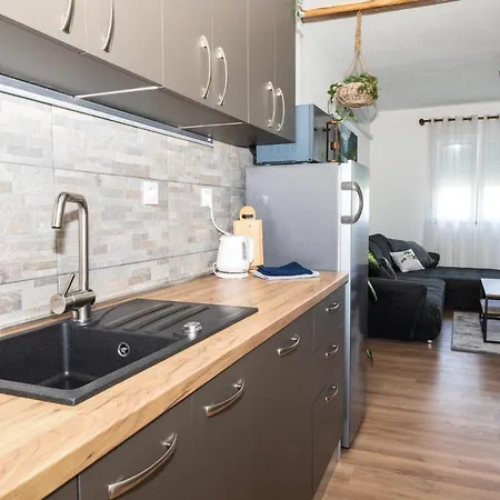 Lynx And Fox Self Check-in Free Parking Apartament *